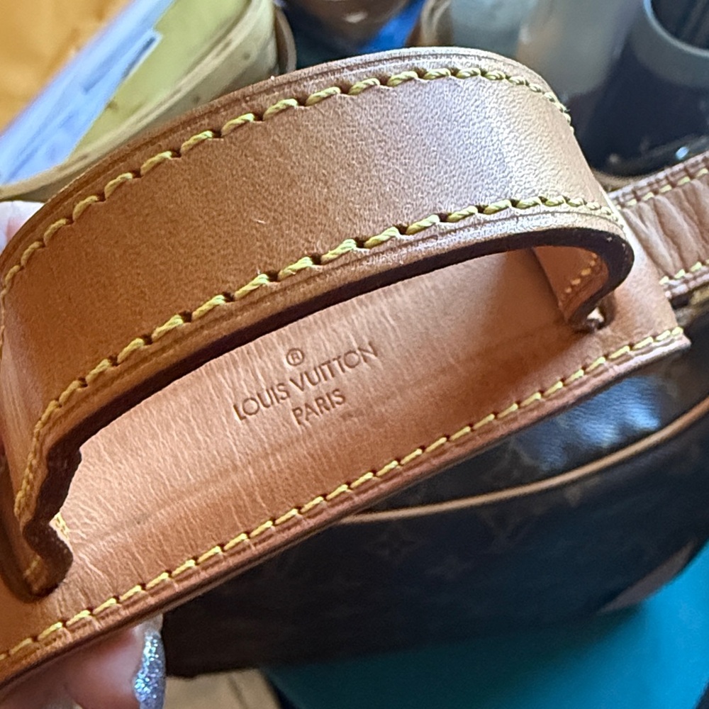 Louis Vuitton Boulogne Monogram Excellent Vintage 2003 - Picture 13 of 17